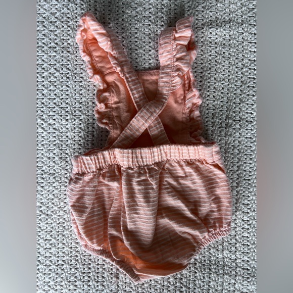 Cat and jack 6-9 month girl summer romper - Picture 2 of 3